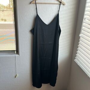 The Drop Satin Midi dress with side slit